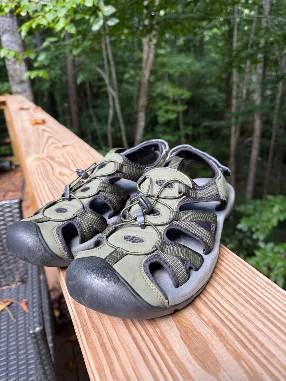 Camel Crown Men's Olive Green Outdoor Sandal - Casual Trekking Shoe